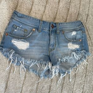 Hollister Extreme Fray Hem Shorts Size: 3
